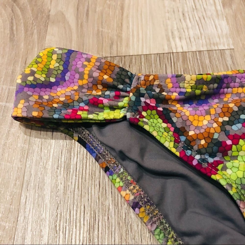 L*SPACE Multi Color Dot Bikini Swim Bottom…‎ - Picture 3 of 5